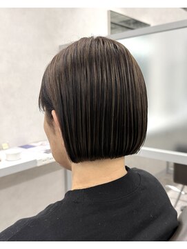 キートス(Kiitos) ボブ×デザインカラー アンブレラカラー