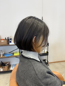 アクセスムーン 上水戸店(Access Moon) ワンホンレイヤー/ミルクティーブロンド/ダークブルー/上水戸