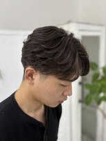 トイロ(toiro)&nbsp;3分でスタイリングできる！フェザーショート！