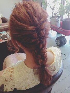 ソラシア solacia ヘアーメイク 編みおろしアレンジ