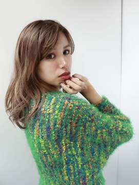 ルティア(Lutia) 大人かわいい  似合わせカット★★