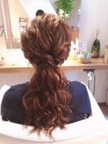 ララルーモ スタジオ(LaLarOomo STUDIO)&nbsp;【JR新宿東口3分西武新宿駅直結】ゆるローポニー