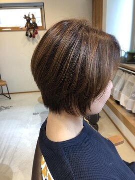 ヘアー スゥー(Hair Su) ミディアムショート