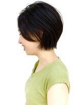 クオリス 上板橋店(QUALIS) 前下がりショートボブ★ナチュラル/耳掛けショート/艶