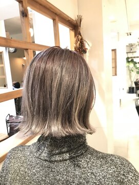 ボスコ 下北沢店(bosco) ハイトーンボブ