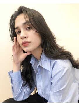 ノラキチジョウジ(NORA KICHIJOJI) #黒髪#流し前髪#透けバング#抜け感ヘア