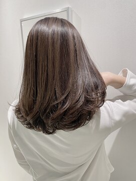 ムク(MUK) 艶髪ハイライト