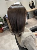 くすみグレージュ