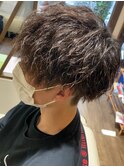 前下がりツイストパーマ
