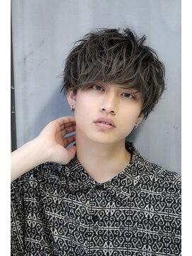 リップス レイ ギンザ(LIPPS Ray GINZA) ソフトツーブロック刈り上げマッシュ無造作パーマ