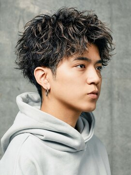 レタッチ バイ フィフス 天神大名(RETOUCH by fifth) ツーブロックマッシュショートレイヤースパイキーショートヘア★