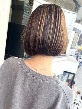 ヨッカ(YOCCA) ボブ　ブリーチなし　デザインカラー