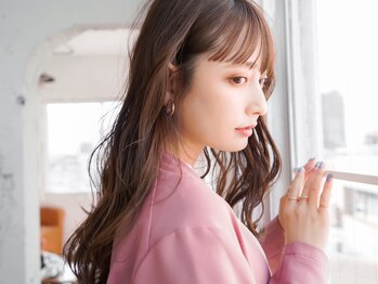 アグノス 青山(Agnos)の写真/【話題のコテ巻き風パーマ】巻いたような質感が可愛い♪愛されパーマに☆巻いてもとれてしまう方集合♪