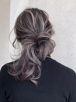 ラグーン(LAGOON)&nbsp;ハイライトグレージュハイライトダブルカラーケアブリーチ