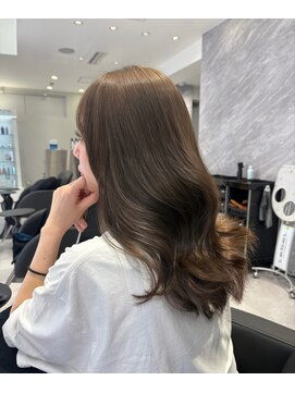 アルドーレフィエロ シンサイバシ(Ardore fiero shinsaibashi) ブリーチなしダブルカラーで作るオリーブベージュ♪