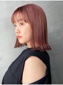 切りっぱなし　ボブ　外ハネ　ワイドバング　ワインレッド