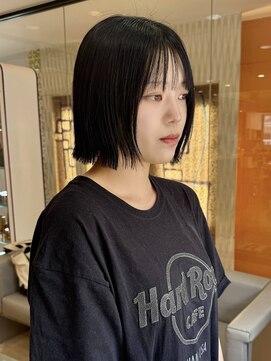 レクタ(recta) 黒髪ストレート パッツンボブ  酸性ストレート 髪質改善