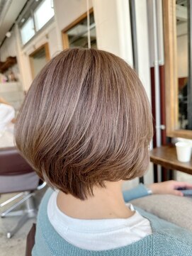 40代50代大人ショートボブ/恵比寿渋谷/白髪ぼかしハイライト2512