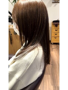 エスト(est.) 白髪染めない白髪染め×お初ヘッドスパ 20代30代40代50代