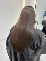 ジーナ 吉塚(Zina) 艶ストレート ココアブラウン【福田れん】吉塚美容室 髪質改善