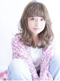 透明感ミルクティーベージュカラー小顔ふんわりくびれセミディ☆
