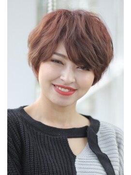 ミスエッセンス(MISS ESSENCE) 癖を活かした無造作フェミマッシュ/ミスエッセンス竹下