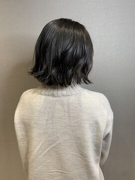 リリ(Liri material care salon by JAPAN) おしゃれボブスタイル