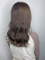 モルニ(MORNI) グレージュ_マロンベージュ Aラインボブ かきあげ