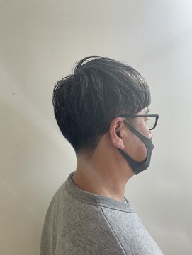 レオ 幸手(Leo) 20代30代40代メンズ刈り上げ韓流マッシュ爽やかビジネス