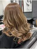ダブルカラーで思い通りに×ハイライトグラデーション