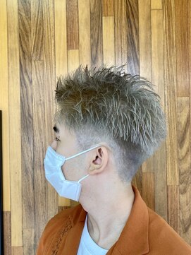 グッドマン バーバーショップ リョクチ(goodman barbar shop RYOKUCHI) メンズカット/メンズカラー/メンズハイトーンカラー/ブリーチ