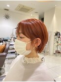 ハイトーンオレンジの耳掛けショート◎