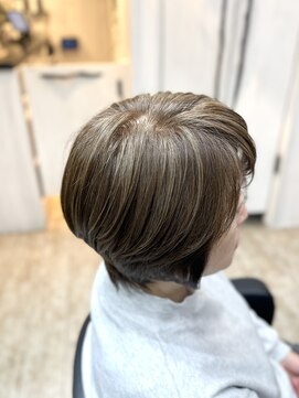 リリー(Lily) 白髪染め×ハイライト