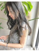 ニール シトロン 名古屋 伏見 丸の内(NEELU citron)&nbsp;【Neelu_atsunori】ホワイトグレージュカラー