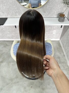 カフネヘアー(Cafune' hair) ブリーチ毛酸性縮毛矯正