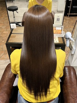 セライロ 千葉(celilo) カール/セミディ/シアーカラー/姫カット/千葉駅