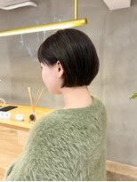 ローレン(LOREN)&nbsp;ミルクティーベージュぷつっとボブケアブリーチ 梅田