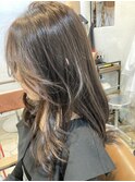 ロングレイヤースタイル