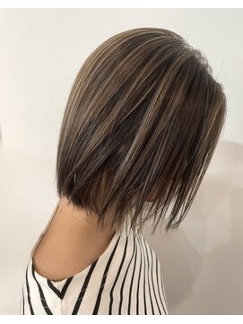 グランデュール 浜松東若林店(GRANDEUR) ☆白髪ぼかしハイライト☆