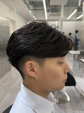 ビカムメンズヘアー 栄店(become men's hair) フェザーパーマ/フェザーショート/毛流れパーマ/名古屋