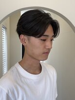ウシワカマル ミライ(USHIWAKAMARU MIRAI)&nbsp;【毛流れ欲しいメンズ必見◎】爽やかセンターパート