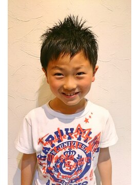 ヘアーサロンコモレビ(hair salon komorebi) 【コモレビ】男の子のショートモヒカンスタイル