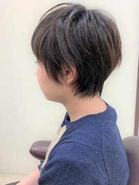 シファ(sifa) くびれ感◎ショート