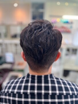 ジラ ヘアアンドメイク(girra HAIR&MAKE) ソフトツーブロック