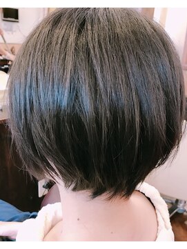 シャンプーボーイアネックス(SHAMPOO BOY Annex) ショートボブbyERINA