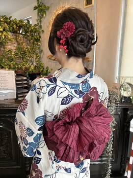 ヘアーデザインフアリ(Hair design fuari) 浴衣の着付けとヘアセット