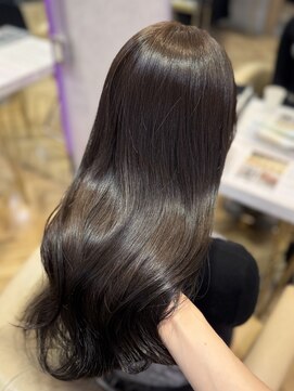 ロンド フィーユ(Lond fille) 髪質改善/縮毛矯正/レイヤー/大人ガーリー/似合わせカット/銀座