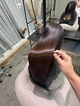 ラヴィエ(RAVIE) 【半田・髪質改善】縮毛矯正/トリートメント/マンツーマン