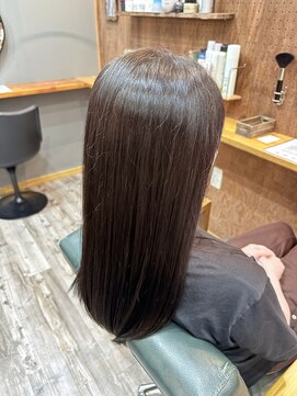 ヘアーサロン アトリエ(Hair salon ATORIE) ロング透明感オリーブカラー