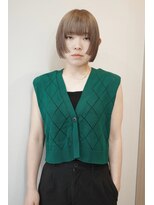 チザン(TIZAN)&nbsp;ミルクティーベージュ × ミニボブ